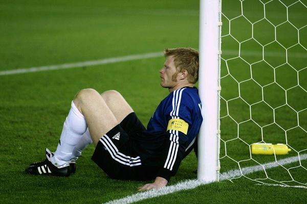 勝利11人2002怎么踢世界杯（2002年德國隊挺進決賽不止運氣：頭球戰術+巨星光環=世界杯傳奇！）