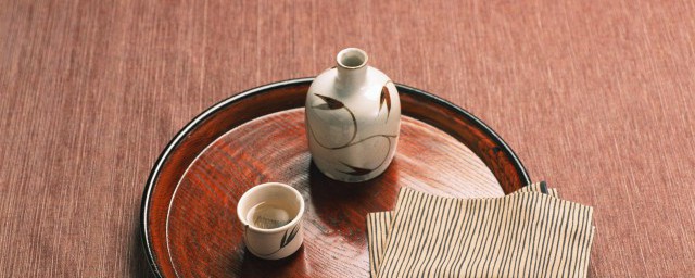 清香型和濃香型哪個(gè)好