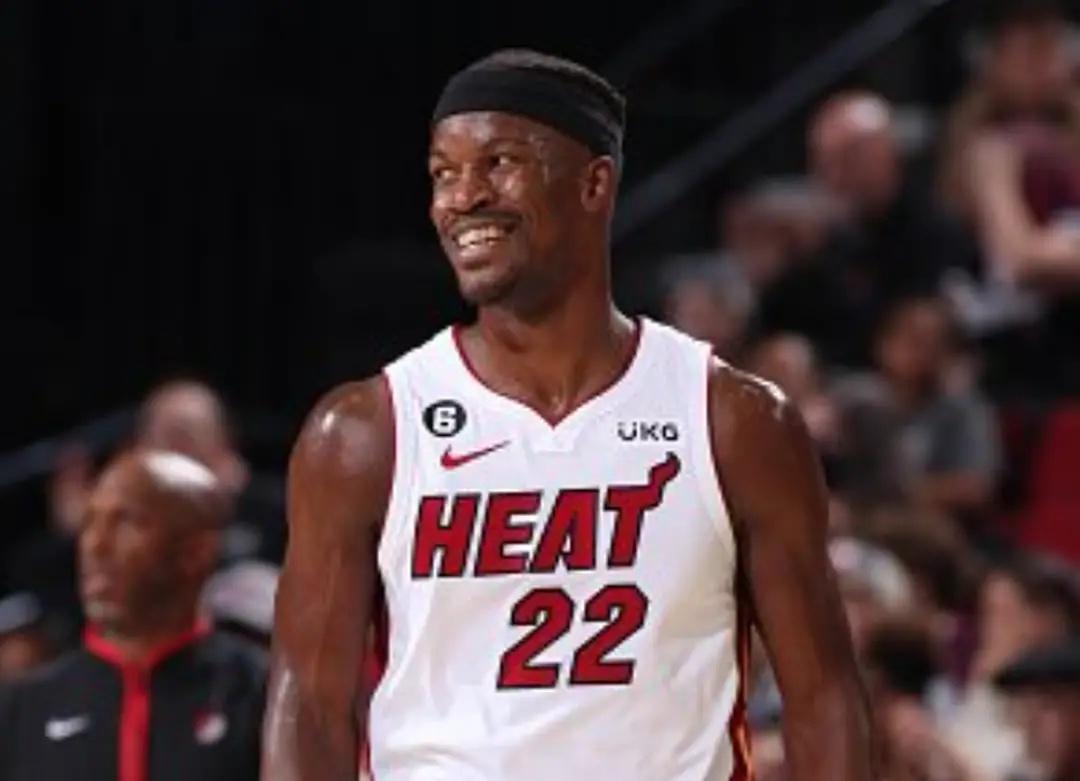 NBA小前鋒（現(xiàn)役10大小前鋒排名：詹姆斯跌出前五，維金斯第九，塔圖姆第二）