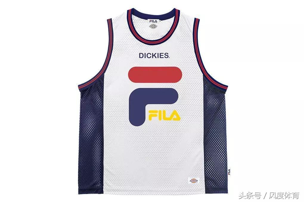 足球服怎么穿視頻（怎么穿球衣？對不起，我只把它當件普通的短袖！）