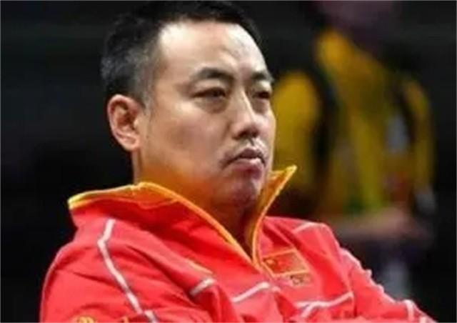 劉國梁事件來龍去脈是什么（2017年，劉國梁卸任總教練：拒絕被降級當組長，主動辭職不愿從政）