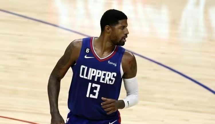 NBA小前鋒（現(xiàn)役10大小前鋒排名：詹姆斯跌出前五，維金斯第九，塔圖姆第二）
