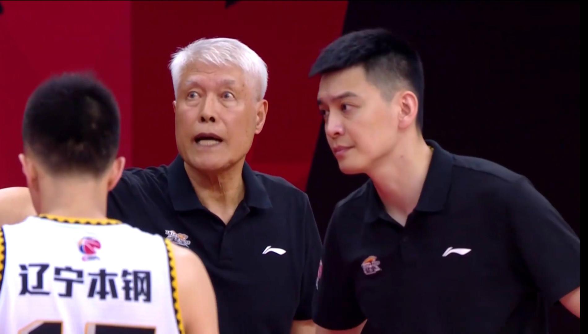 籃球火高手排名（盤點(diǎn)CBA教練之最，楊鳴最帥郭士強(qiáng)最優(yōu)秀，不吹不黑蔣興權(quán)真王者）