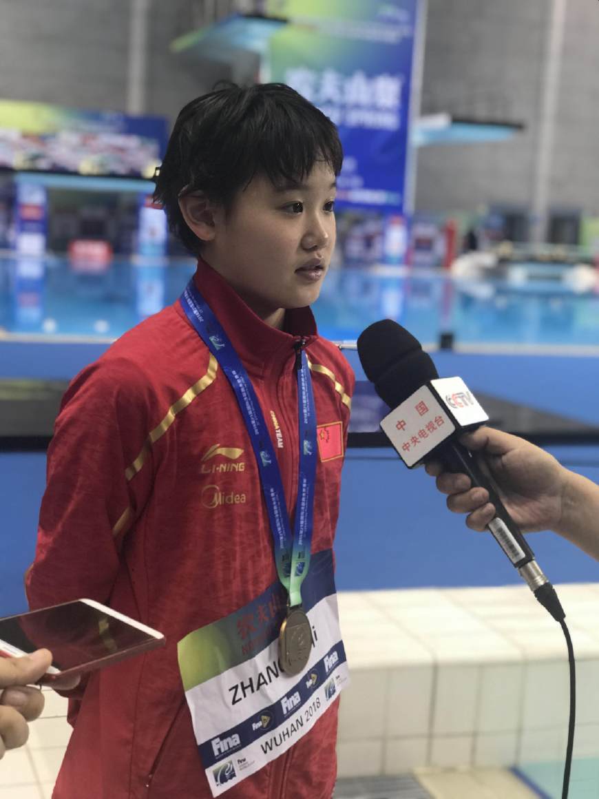 跳水運(yùn)動員張家齊多高（17歲跳水女皇因發(fā)育輸14歲師妹！周繼紅：里約小不點(diǎn)2年變165大塊頭）