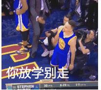 庫里和球迷打架事件（盤點庫里打架名場面，不慫）