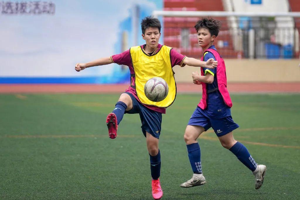 足球u19是什么意思（中國青少年足球聯賽正式落地：初中組是關鍵！現在和未來的難點在哪？）