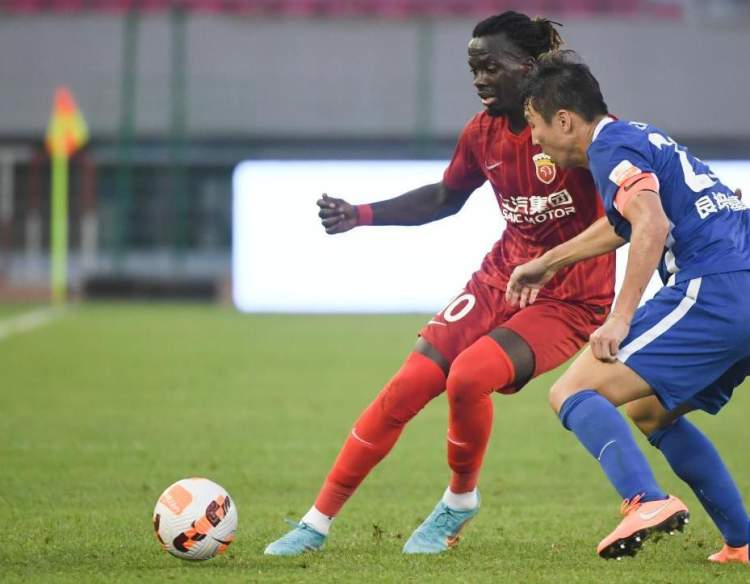 中超u23調(diào)整什么看漫（海港再遇難題！國青小將歸隊(duì)，“U23政策”重啟后如何調(diào)整陣容）