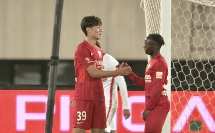 中超u23調(diào)整什么看漫（海港再遇難題！國青小將歸隊(duì)，“U23政策”重啟后如何調(diào)整陣容）