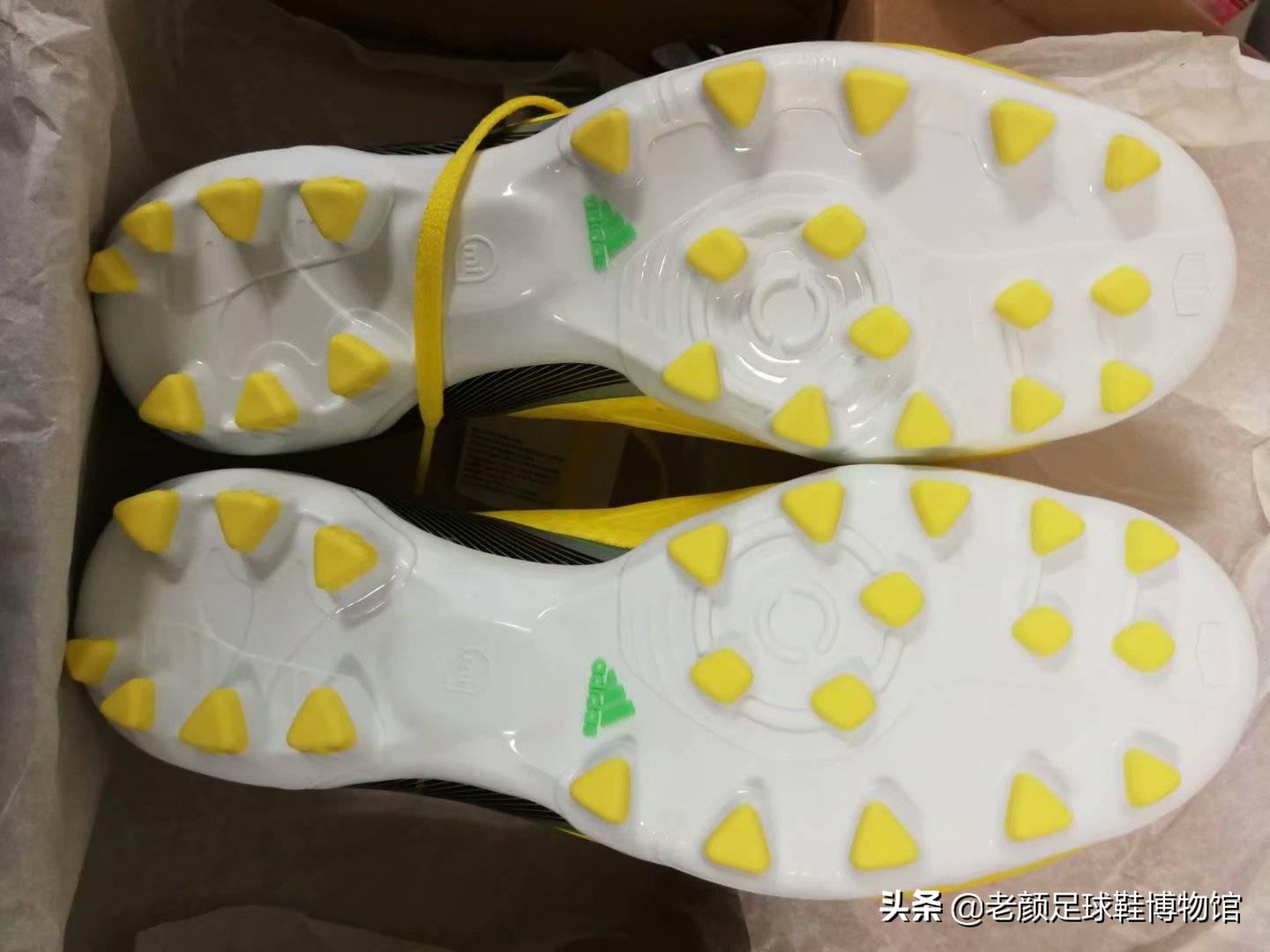 踢足球適合穿什么鞋（來個技術(shù)貼，足球鞋選購小竅門，如何網(wǎng)購一雙適合自己的球鞋）