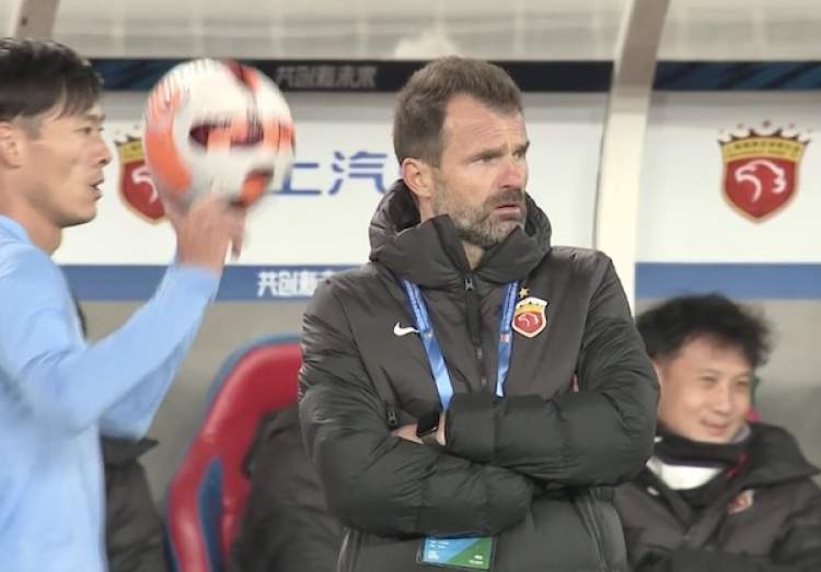 中超u23調(diào)整什么看漫（海港再遇難題！國青小將歸隊(duì)，“U23政策”重啟后如何調(diào)整陣容）
