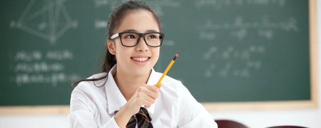 啥啥大笑的成語