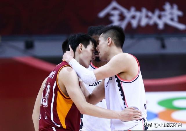 遼寧籃球今晚比賽直播（今晚，CCTV5直播遼籃比賽，楊鳴上演首秀，三大看點不容錯過）