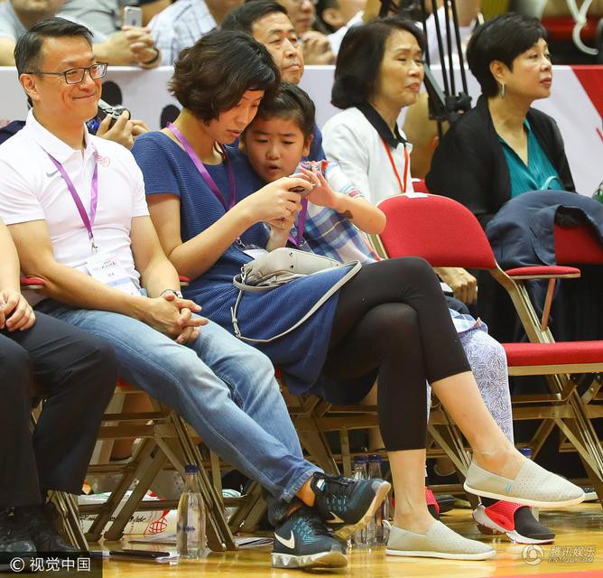 姚明的孩子多高（爸媽的基因很重要！姚明女兒才7歲，就逼近一米六了）