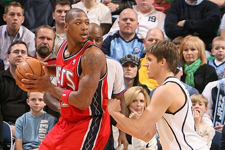 nba西蒙斯效力過哪些球隊(duì)（“絲綢”西蒙斯，10年的NBA生涯，他一共賺到多少薪金？）