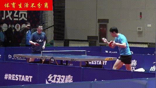 乒乓球如何接弧圈球（業余打乒乓球連續拉弧圈難在哪，許昕加轉接前沖訓練戰例談銜接）
