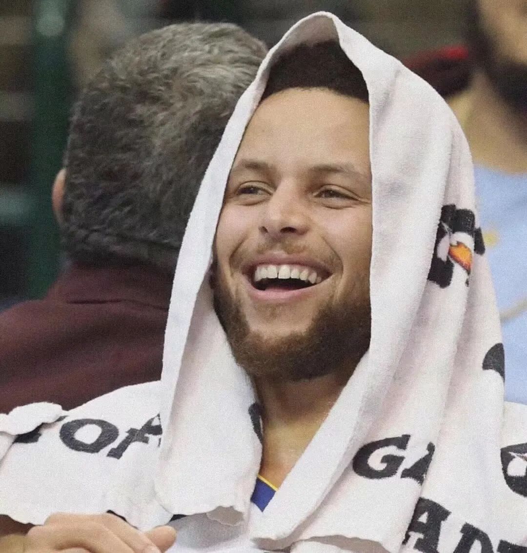 NBA帥氣頭像（美式籃球優(yōu)質(zhì)頭像 搞怪 痞帥 NBA球星）