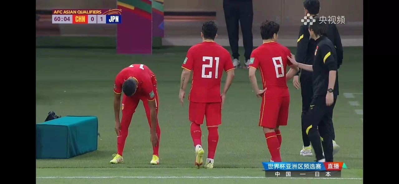 中國對日本比分（日本隊1：0小勝中國，日本球迷繼續“泄憤”：雖然贏了，難道不是換主帥的好時機嗎）