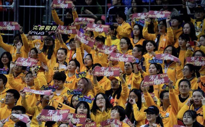 為什么世俱杯不在中國(guó)舉辦了（中國(guó)放棄2022世俱杯舉辦權(quán)？曾發(fā)生歷史名場(chǎng)面，朱婷最有發(fā)言權(quán)）