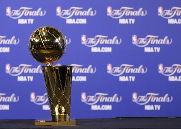 湖人nba冠軍次數（NBA歷史上各隊的奪冠次數：湖人綠軍霸占33次，6冠勇士僅排第3）