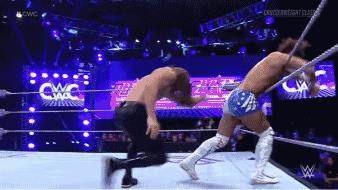 wwe2010（十大兇殘WWE招式，已經(jīng)全部被禁用，最后一招中了至少住院一個月）