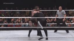 wwe2010（十大兇殘WWE招式，已經(jīng)全部被禁用，最后一招中了至少住院一個月）