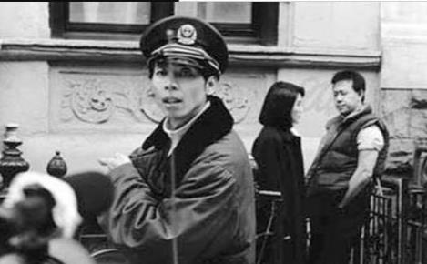 蒂姆·羅賓斯（被稱為影視大佬的馮小剛，也就只是個資本學徒）