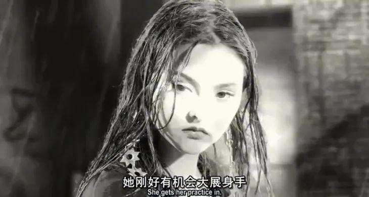 青木愛紅頭像（美人計(jì) - 新晉頭像大戶：永遠(yuǎn)的千禧辣妹戴文青木）