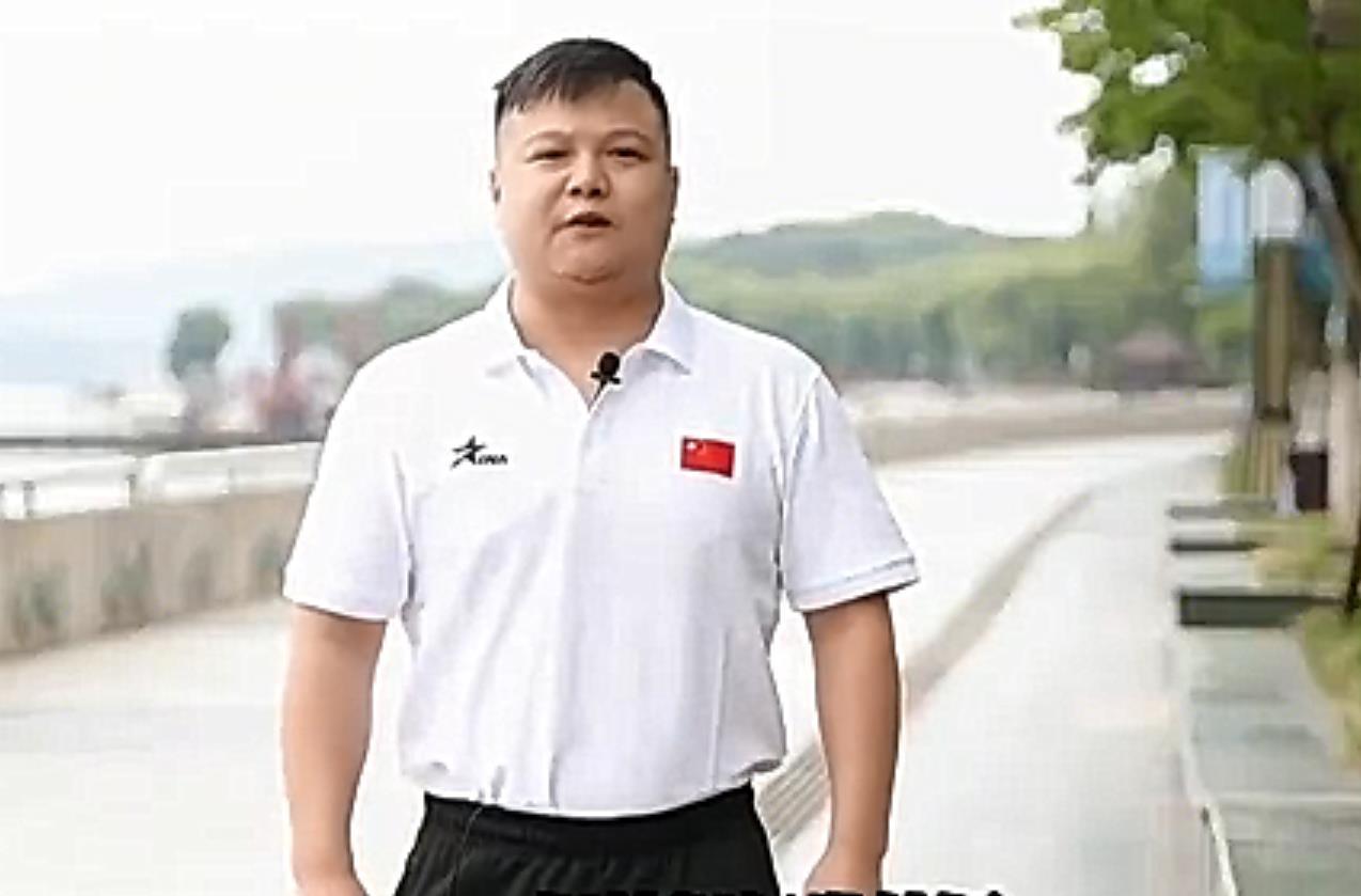 龍清泉身高個人簡歷（奧運冠軍龍清泉：退役后發福不少，妻子比他更高，轉型很成功）