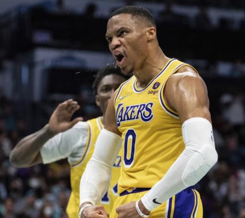 NBA最快的人（盤點(diǎn)速度最快的十位球員，NBA現(xiàn)役速度之王是誰？湖人三將上榜）